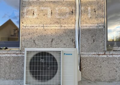 Instalace klimatizace Daikin Stylish pro novostavbu rodinného domu | Sovínky