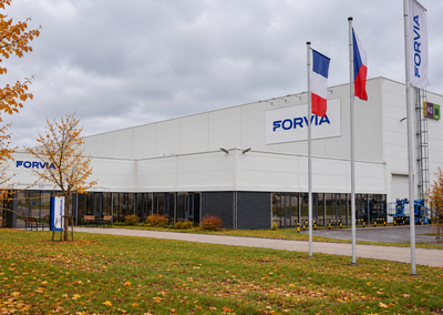 Průmyslová filtrace vzduchu a regenerace filtrů | FORVIA Bezděčín